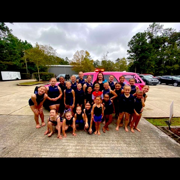 Meet your Posher, Theresa - Picture 2 of 7